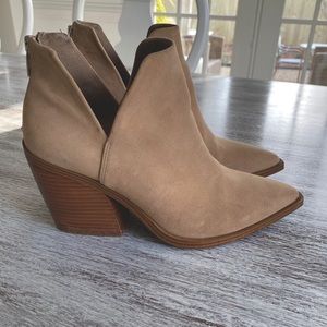 Vince Camuto Gigietta Bootie